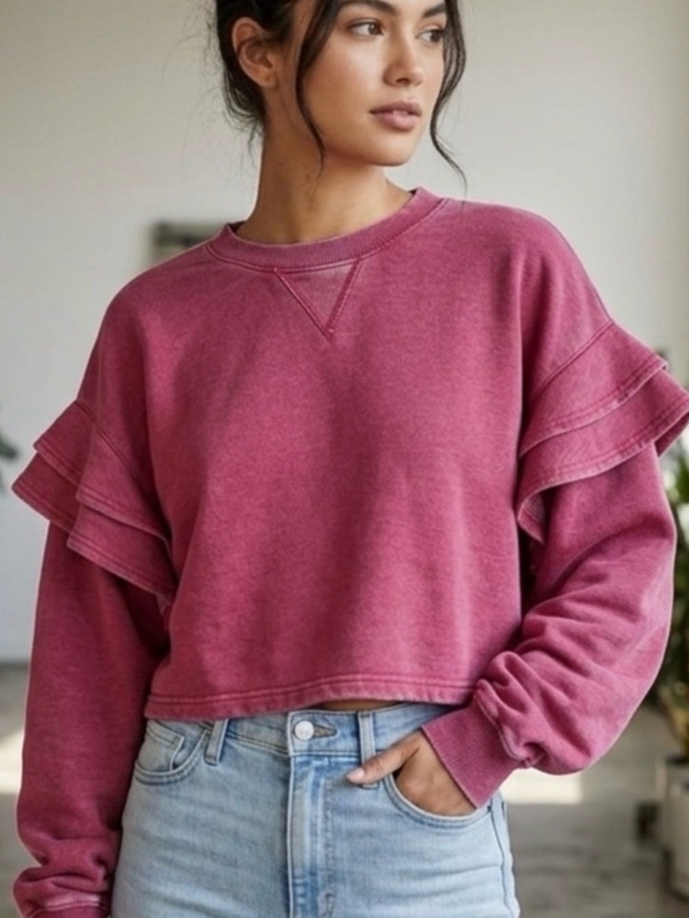 7 For All Mankind Cropped Ruffle Sweatshirt size XS - Picture 1 of 4